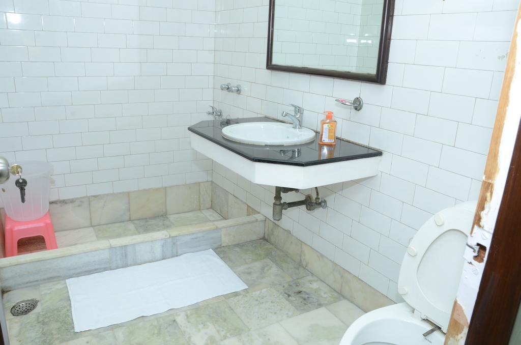 Namaste Apartments New Delhi Ngoại thất bức ảnh