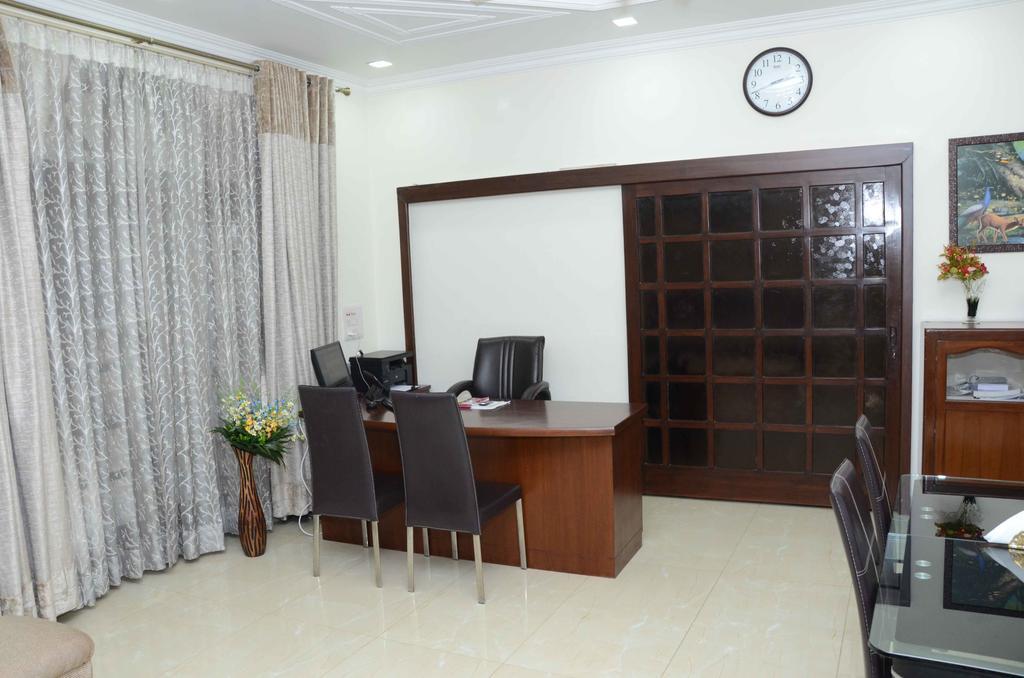 Namaste Apartments New Delhi Ngoại thất bức ảnh